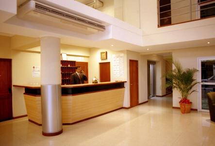 Wilson Hotel Сальта Экстерьер фото